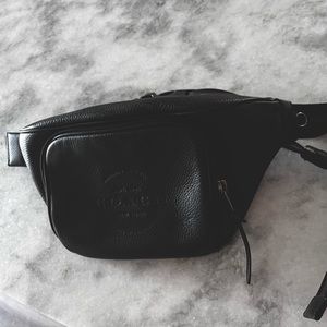 Coach Fanny pack black leather